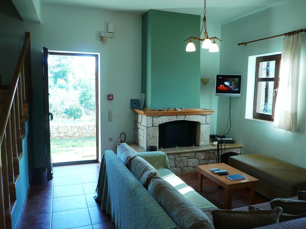 Maison Viros Kardamyli Chambre photo